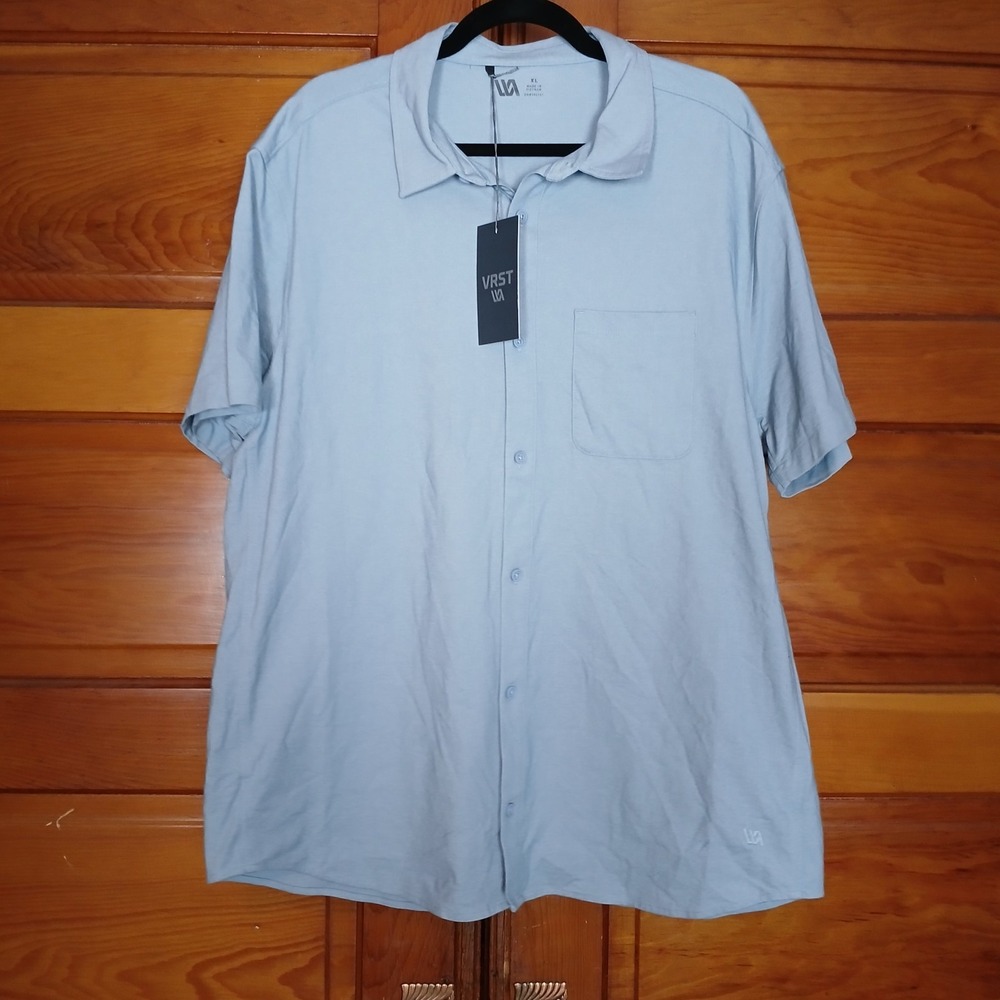 NWT‎ VRST Shirt Men's XL Blue Short Sleeve Button Up Polo Performance Stretch